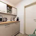 2 Bis 4 Personen, Wlan, Tv アパート *