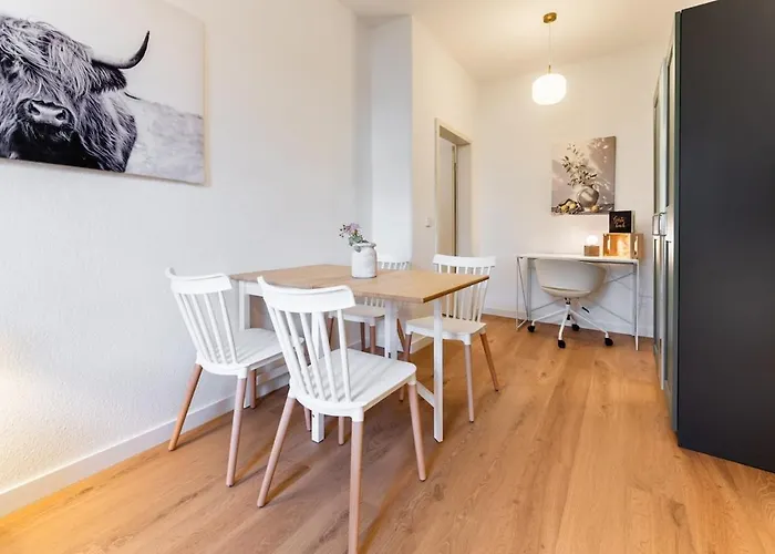 2 Bis 4 Personen, Wlan, Tv