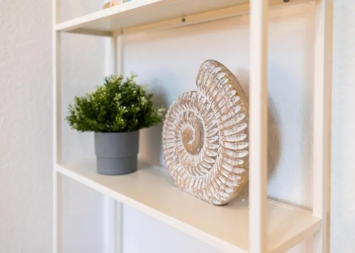 2 Bis 4 Personen, Wlan, Tv