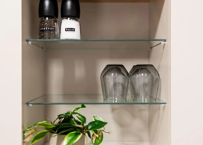 2 Bis 4 Personen, Wlan, Tv Дрезден